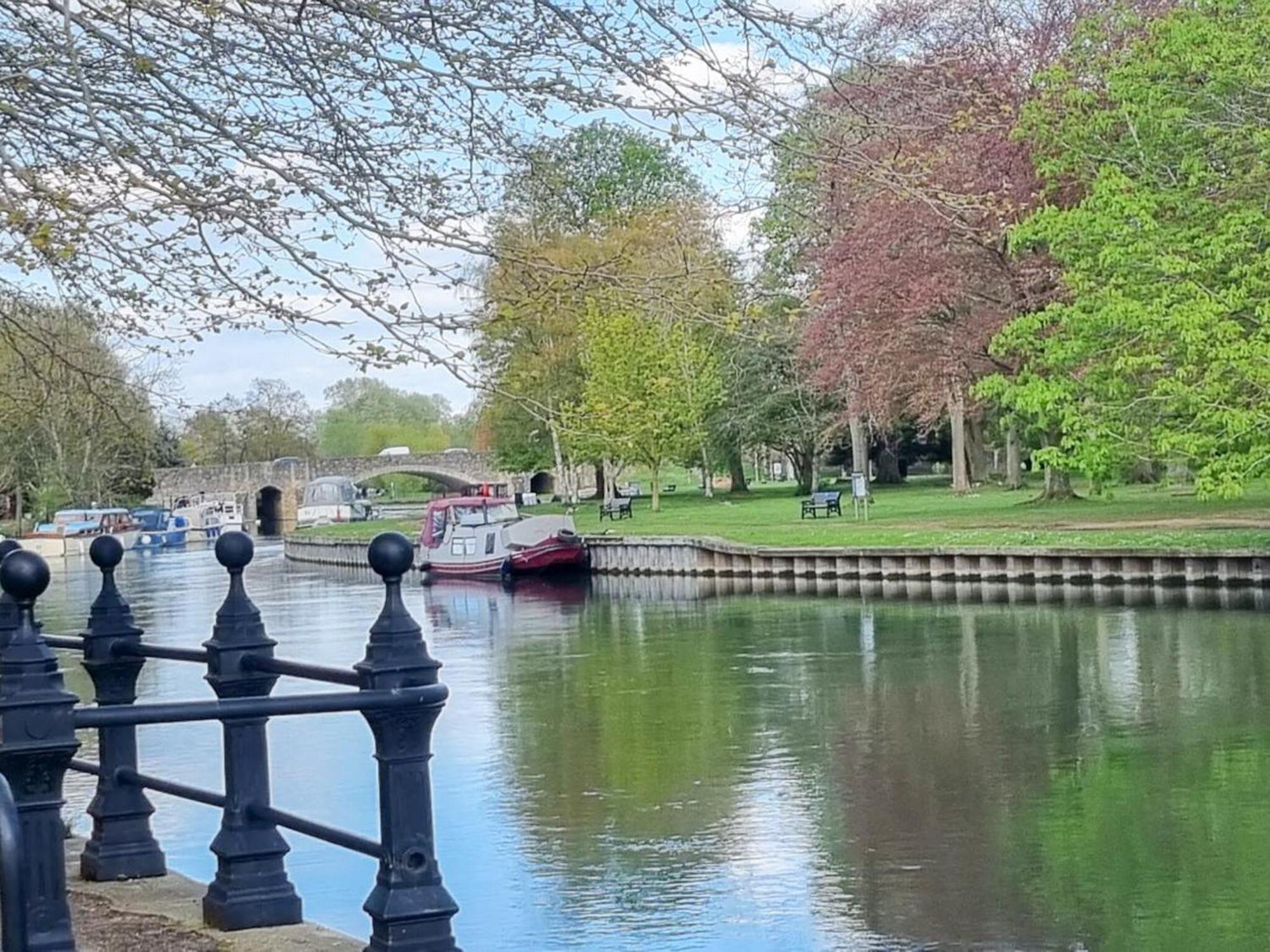 Hive Mews Villa Abingdon-on-Thames Ngoại thất bức ảnh